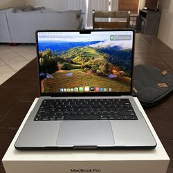14in Apple MacBook Pro