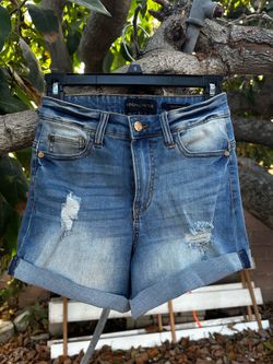 Kendall & Kylie Faded Blue Distressed Rolled-Hem Jean Shorts