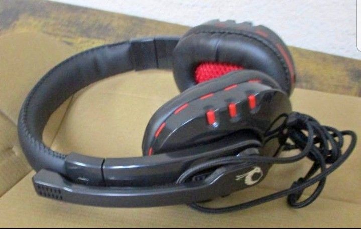 Gaming Keyboard and Mouse and Mouse pad and Gaming Headset