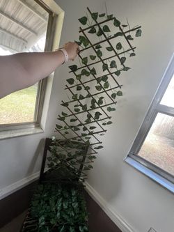 Vine Wall Decor