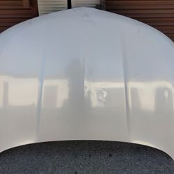 2015-2018 Lincoln MKC Complete Hood With All Accessories OEM.