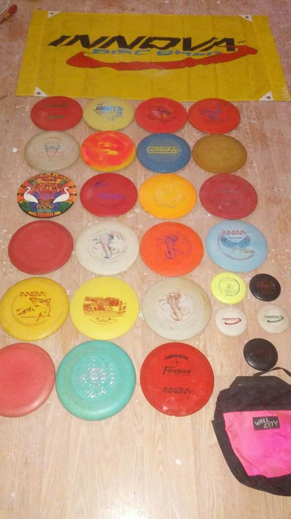 Collectible disc golf discs