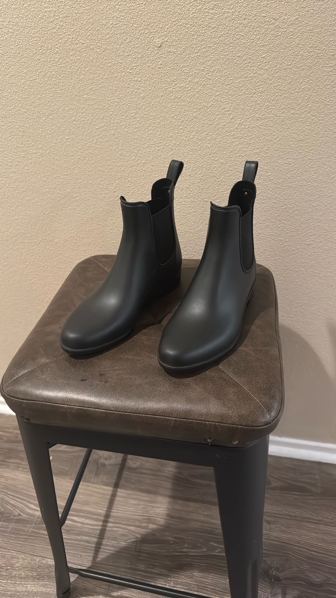 Sam Edelman Chelsea Rain Boots- Women’s Size 7- Black, Like New