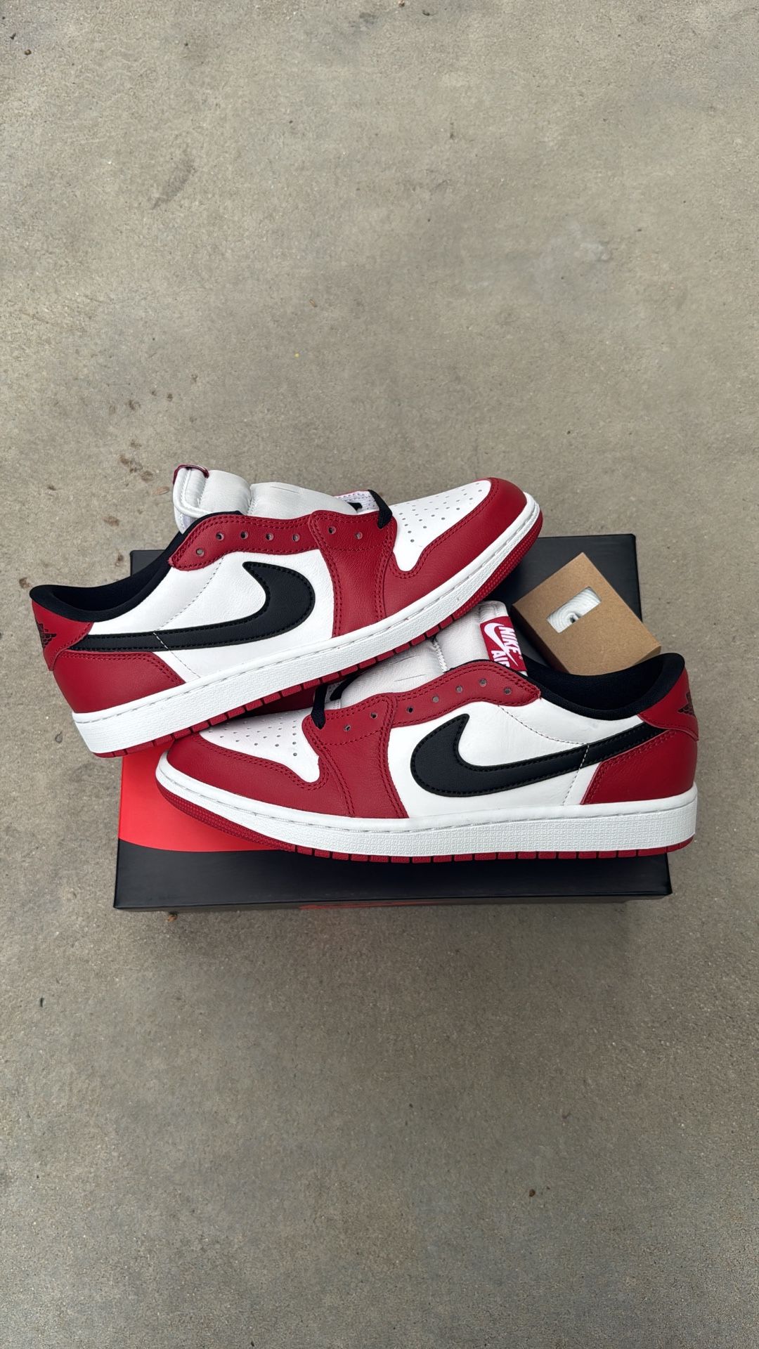 2025 Jordan 1 Low Chicago