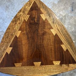 Vintage Lane Acclaim  Guitar  Pick Side Table