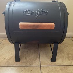 Small Grill And Smoker 