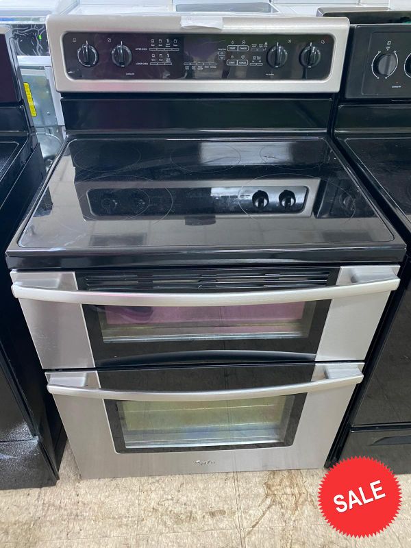 Double Oven Whirlpool Electric Stove Oven Glass Top 1331 for Sale in