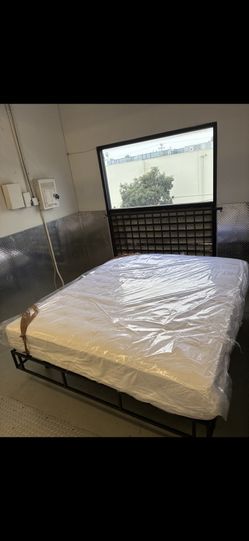 California-king Bed!