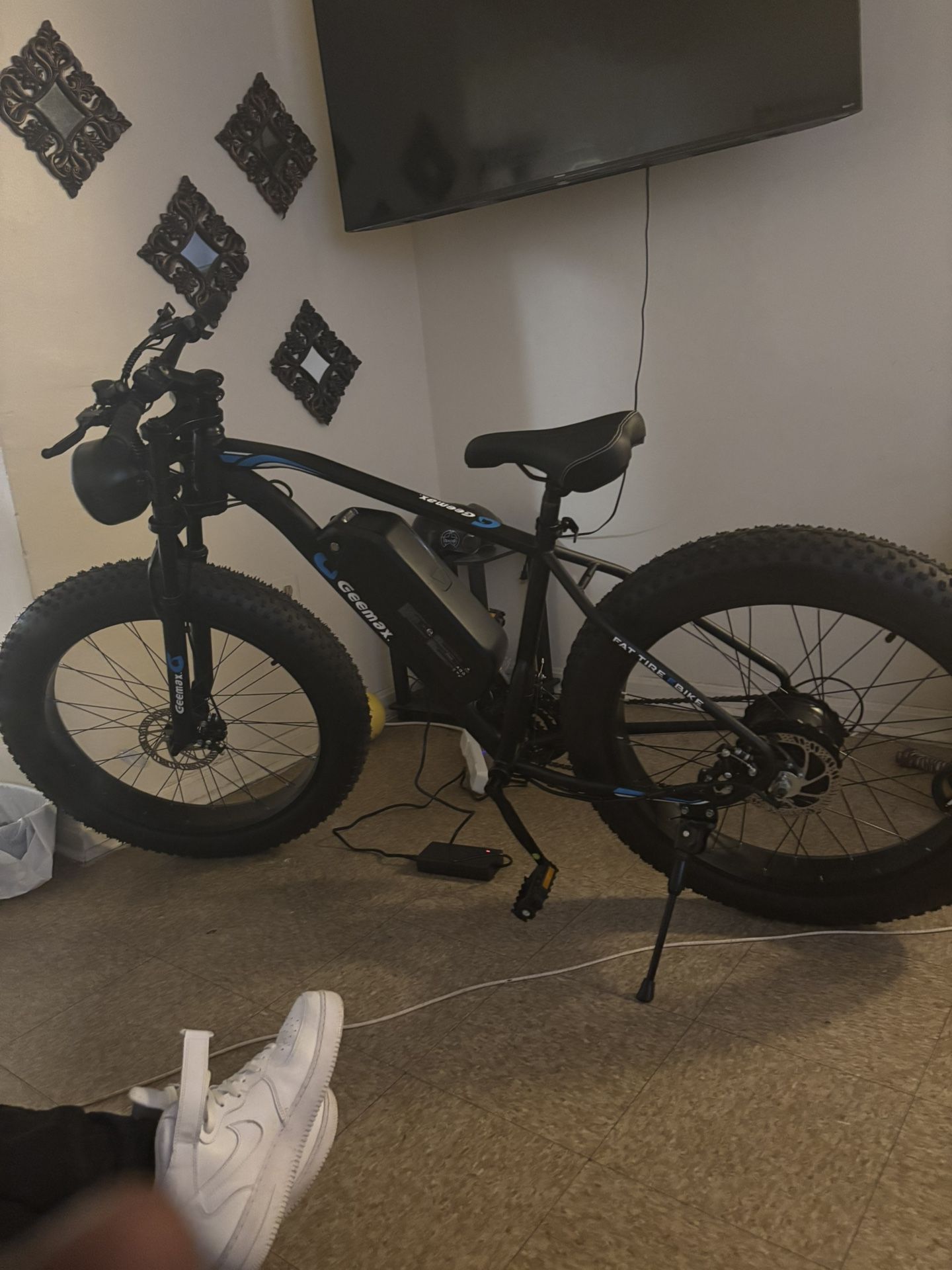 1000w Ebike Peak 1500w Top speed 35Mph 26inch Off Road All Terrain Fat Tire
