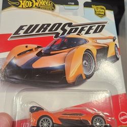 Hotwheels PREMIUM McLaren Solus GT