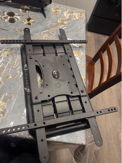 Tv mount