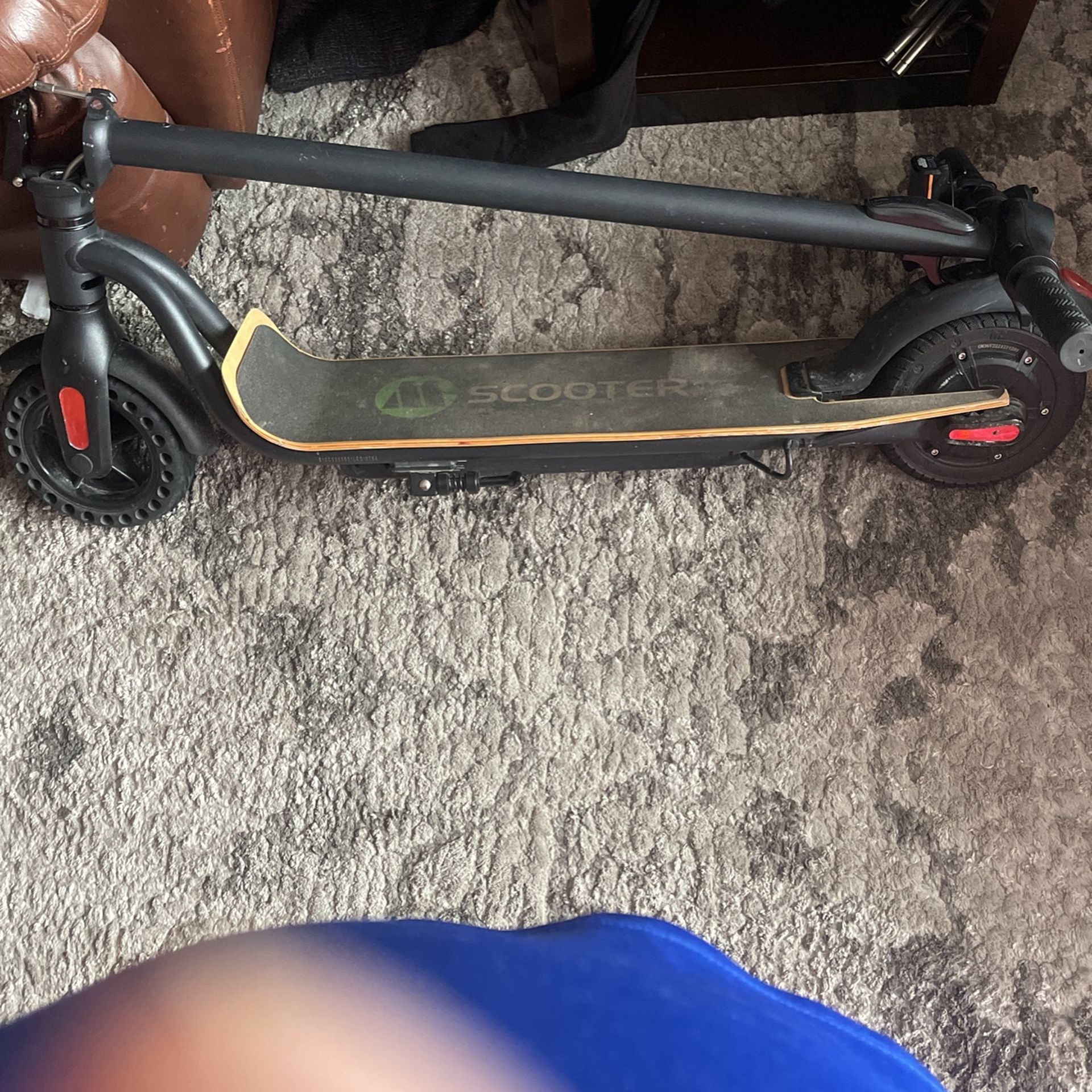 Selling Electric Scooter