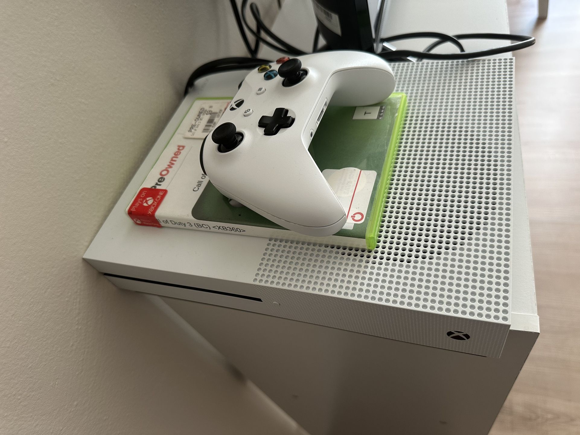 Xbox One S