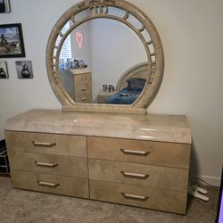 Queen Sized Bedroom Set 