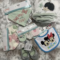 Disney Baby Girl Stuff Stuff Includes 6 items 
