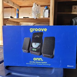 Onn CD Radio With Bluetooth 