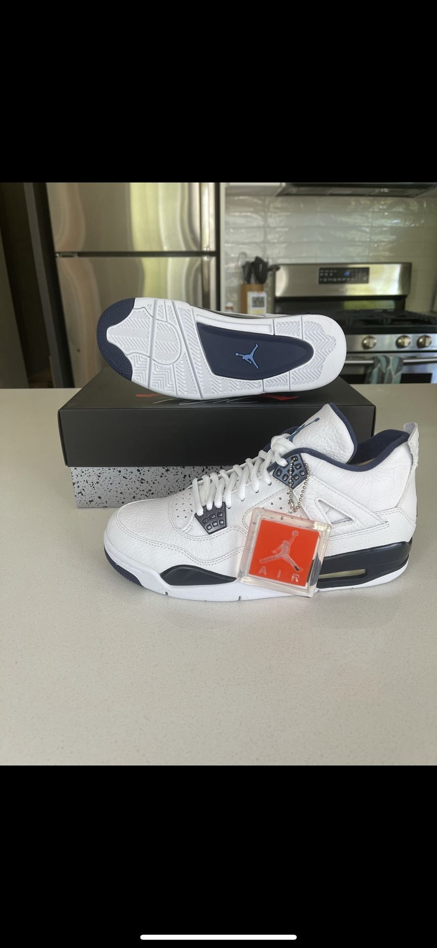 Jordan 4 Retro Columbia (2015) - Size 8, DS