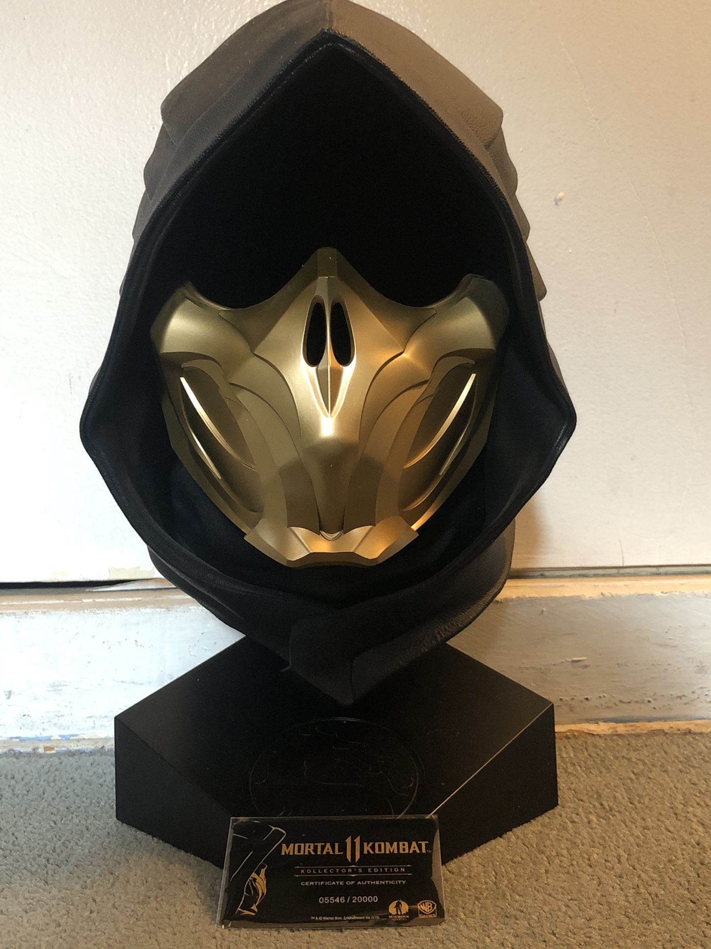 Mortal Kombat 11 Scorpion Collectible Mask (with authenticated certificate)