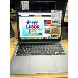 Apple 13" MacBook Air Retina 3.2 M1 8GB Ram 256GB SSD 2020
