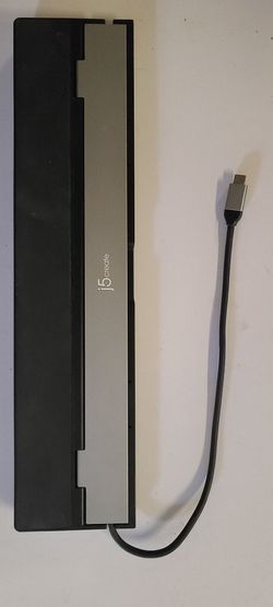 J5 Create USB C TRIPLE Display Docking Station JCD543
