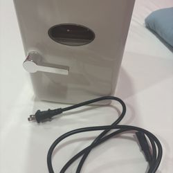 Mini Skincare Fridge