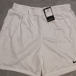 Youth Size Xlarge Nike Dri Fit Basketball Active Gym Shorts white