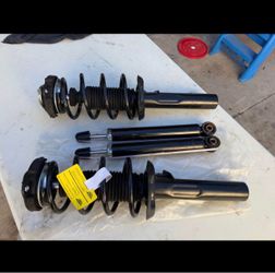 2011-2018 Volkswagen Jetta Struts new