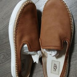 Womens Summer Shoes And Clothes for Sale, UGGS $115 New only used an hour, Or Dresses $35 each OBO. Air Conditioners too for Sale 