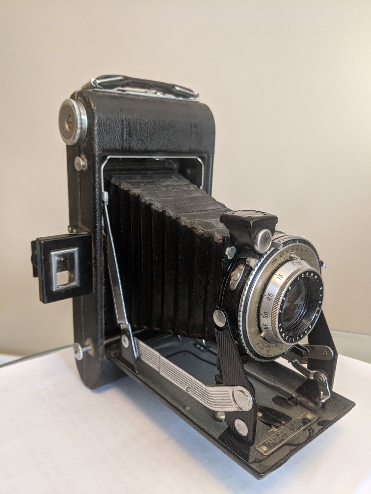 1930s Vintage Kodak Vigilant Six-16 Camera