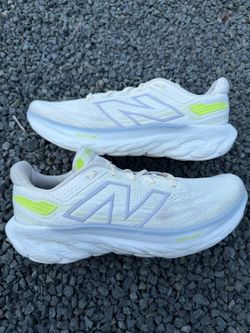 New Balance Women's Fresh Foam X 1080v13 Sea Salt Size 10W 8.5M