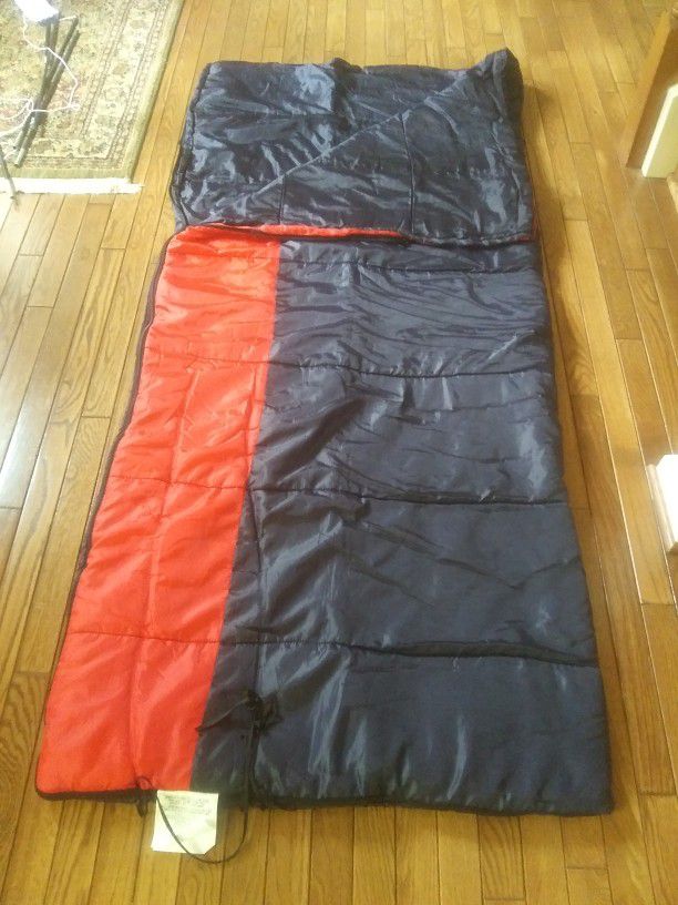 Sleeping Bag (Dark Blue & Red)