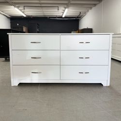 White 6 Drawer Dresser  