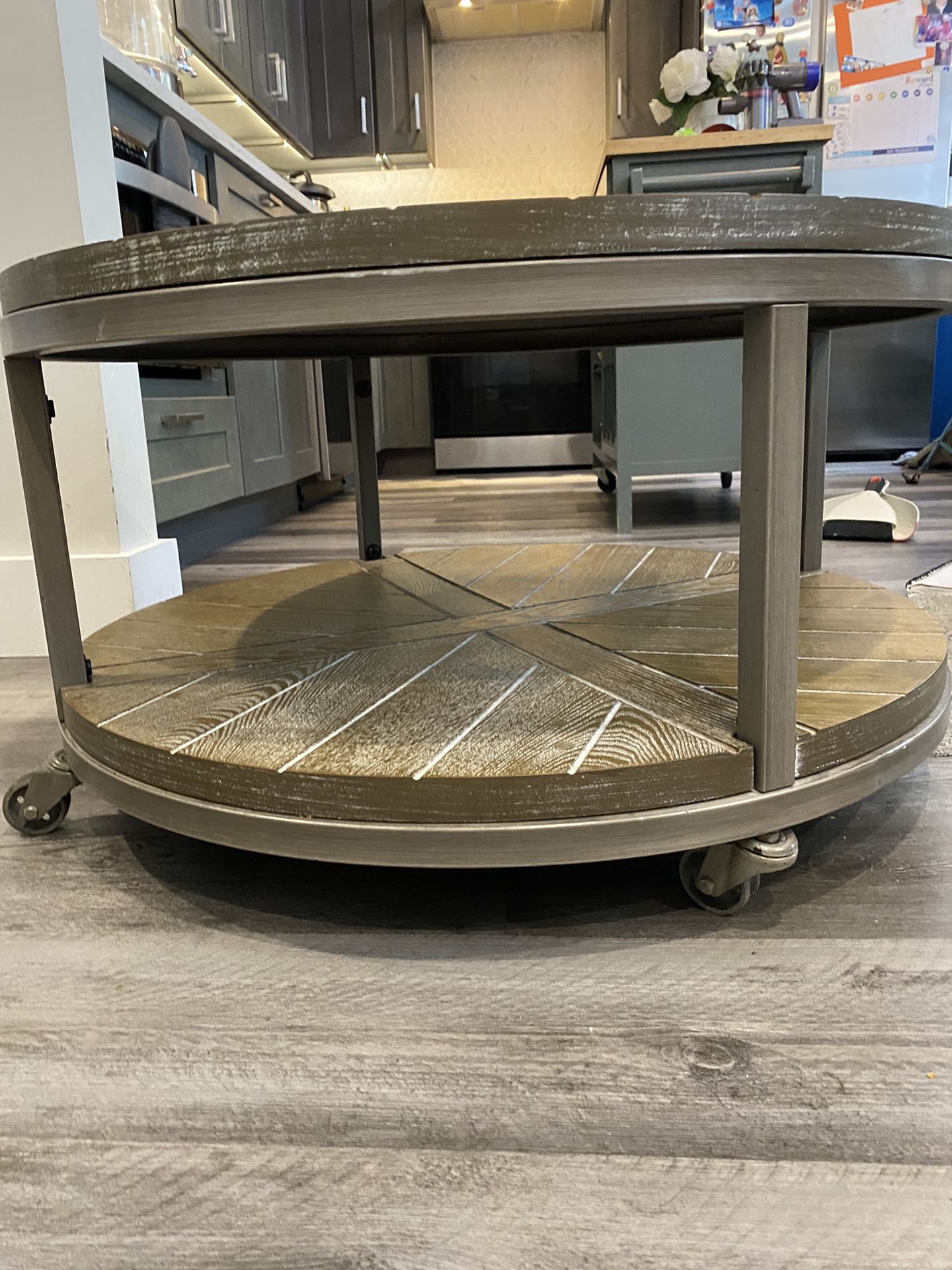 Round Table On Wheels