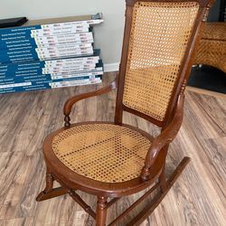 Antique Victorian Cane Rocking Chair – Elegant & Timeless