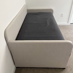 Twin Size Mattress Like New!