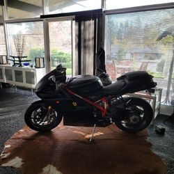 2010 Ducati 1198 S Superbike