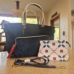 Women's Estee Lauder Purse Bag