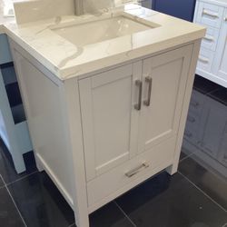 Royal Hampton 28” Vanity