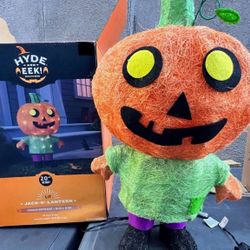 HALLOWEEN JACK-O'-LANTERN LIT DECORATION (LIKE NEW)