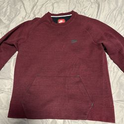 Maroon Tech Fleece Fit 