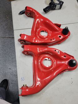1995-----2005 Chevy Blazer/1982-----2003 Chevy S10 pickup polyurethane lower control arms