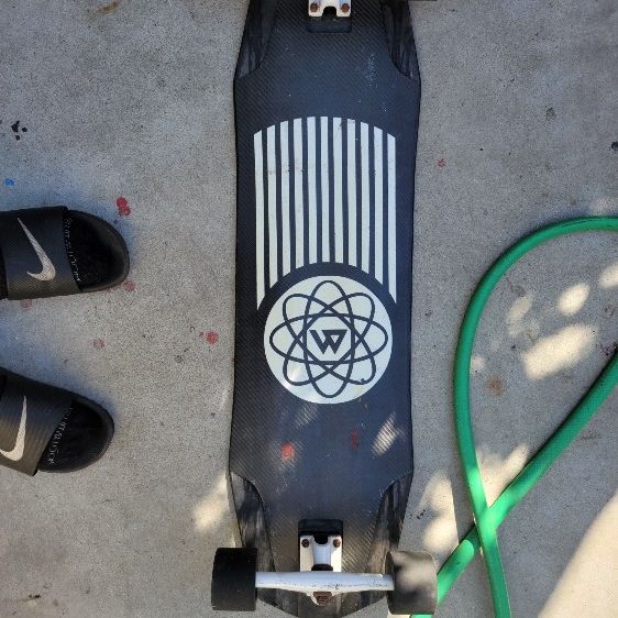 Magneto Carbon Downhill Longboard for Sale in San Diego, CA - OfferUp
