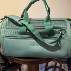 Dog/Cat Carrier 