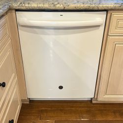 GE Dishwasher 