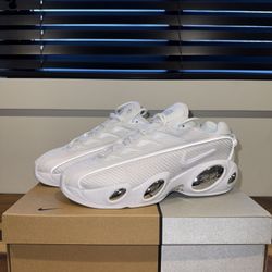 Nike x NOCTA Glide - Drake - White / Chrome / University Gold - MINT CONDITION (Mens size 12)