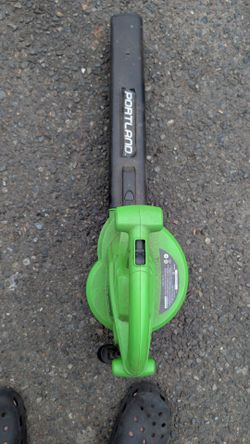 Leaf Blower