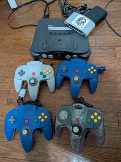 Nintendo 64 System Bundle - N64 Mario Kart