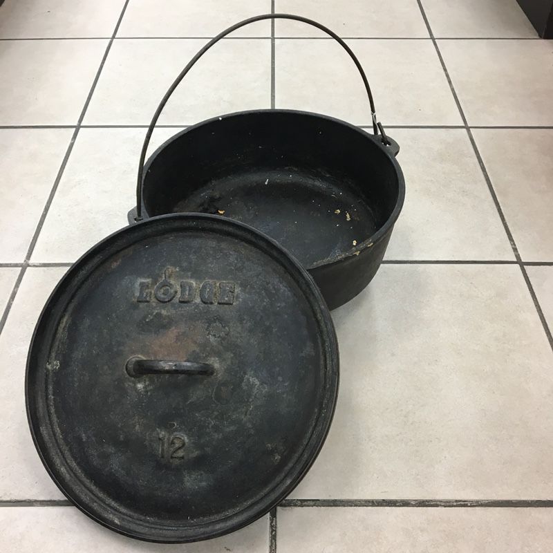 7qt Cast Iron Dutch Oven (various Colors) for Sale in Baltimore, MD -  OfferUp