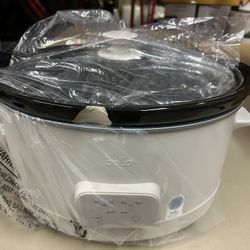 Bella 6qt Slow Cooker (has Small Chip)