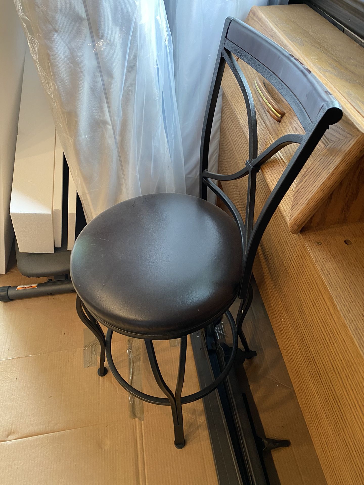Round Stool